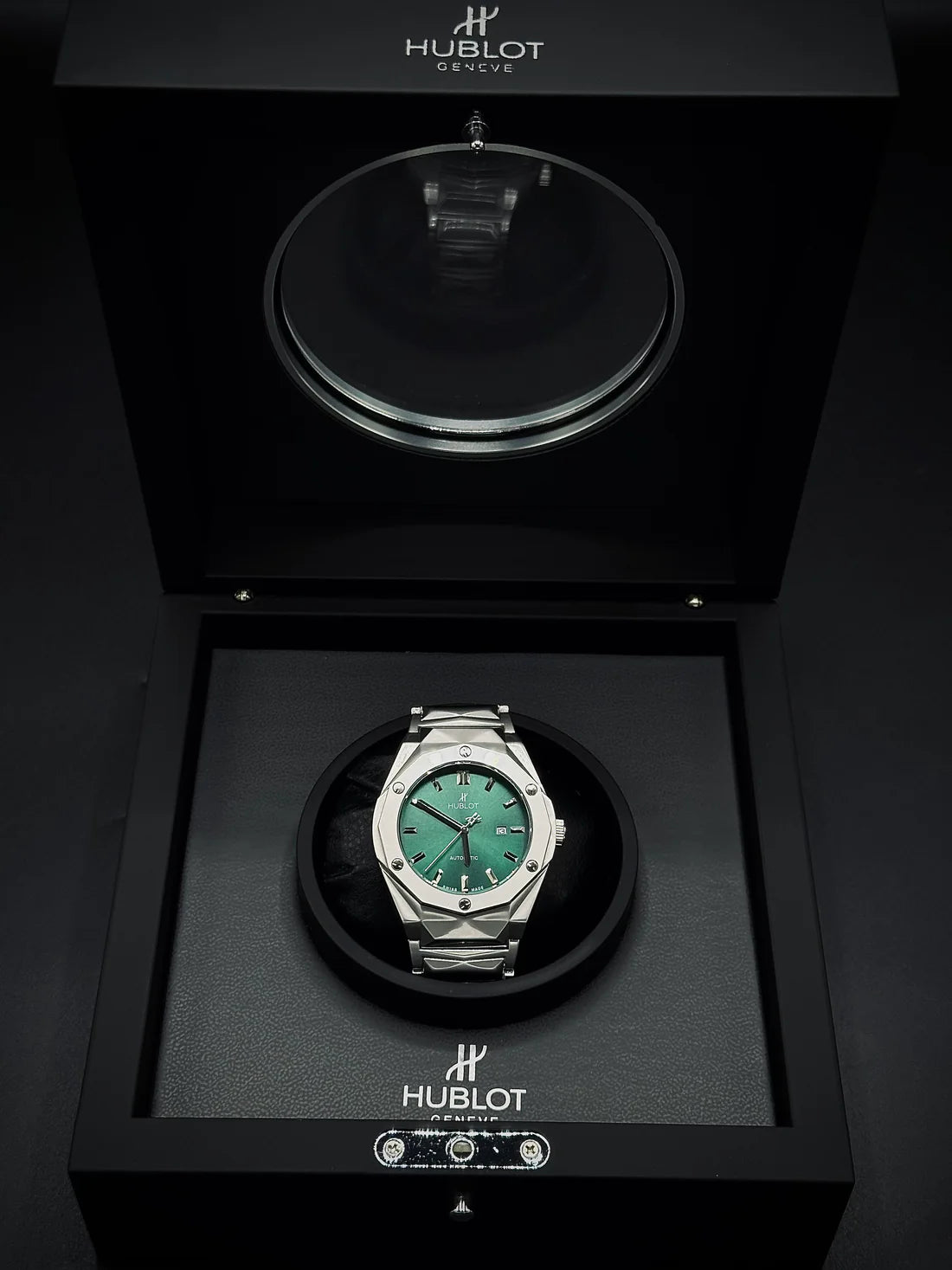 Hublot Cut Rotating Back (Swiss like)
